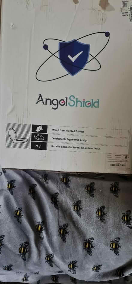 Photo of free Brand new toilet seat (Nantwich) #1