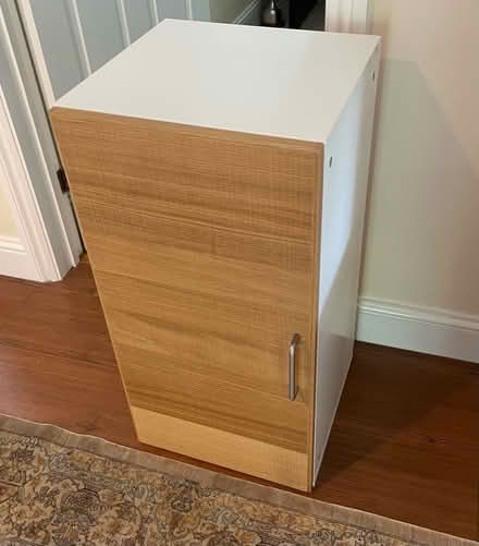 Photo of free Kitchen wall cupboard (Surbiton KT6) #1