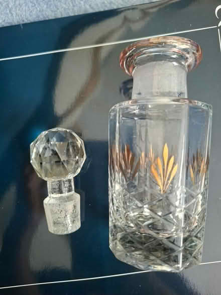 Photo of free Glasse bottle& Perfume (Welling DA16) #1