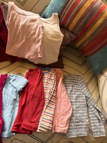 Photo of free Age 3-4 Girls clothing bundle (South Kensington W8) #2
