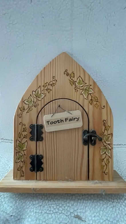 Photo of free Tiny wooden fairy door (Wotton Pitch GL1) #1