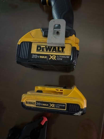 Photo of DeWalt 20v max charger (Clarksburg) #1