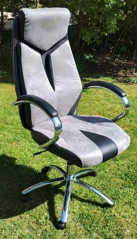 Photo of free Office swivel chair (Cashes Green GL5) #1