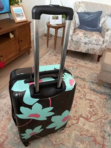 Photo of free Suitcase (Eh52) #3