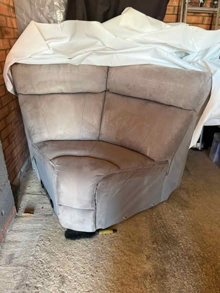 Photo of free Corner section (PE15) #1
