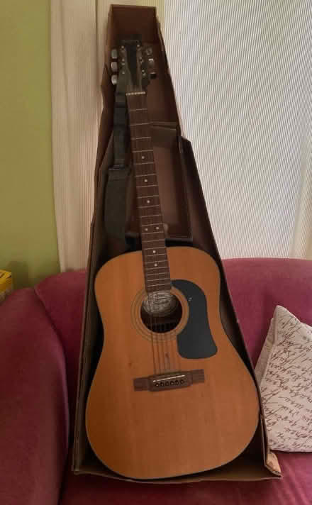 Photo of free Acoustic guitar (Great Leighs CM3) #1