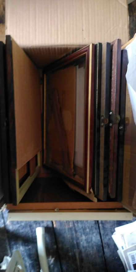 Photo of free Box full of old picture frames (Wavertree L15) #3