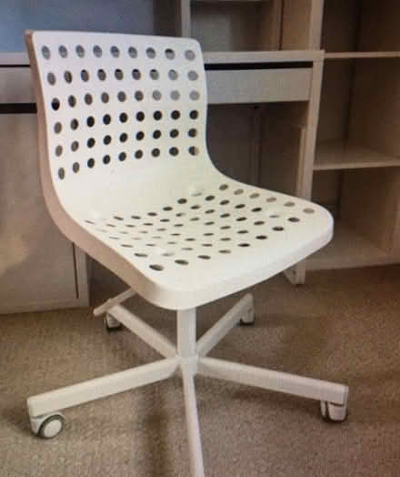 Photo of free Ikea Office type all white chair (Liverpool L6) #2