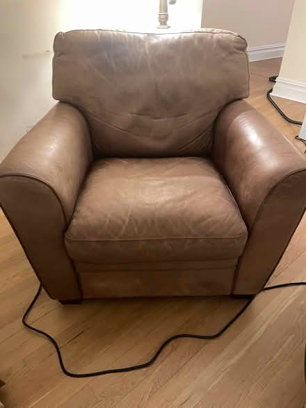 Photo of free Leather armchair with caveat (Morningside Heights) #1