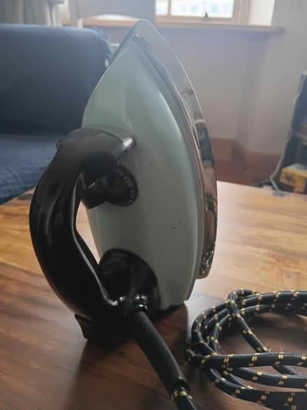 Photo of free Antique Iron (Newhaven EH6) #2
