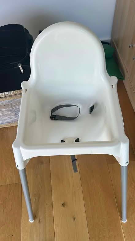 Photo of free Baby High Chair (Twickenham TW2) #2