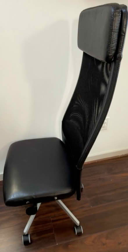 Photo of free IKEA office chair (Downtown Crown (Gaithersburg)) #4