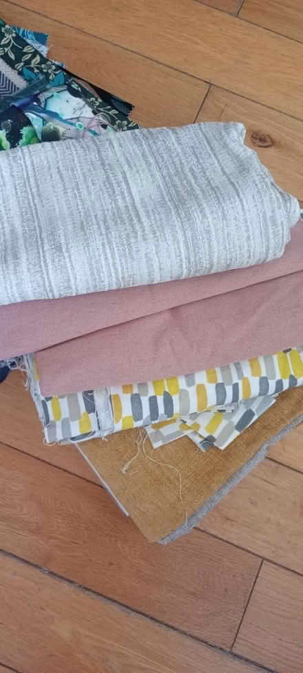 Photo of free Fabrics samples for sewing (Sydenham) #2