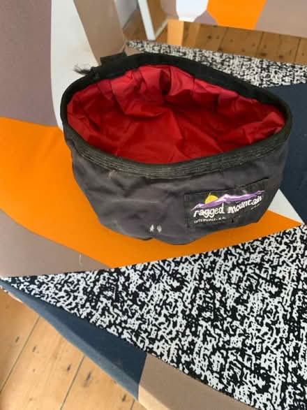 Photo of free Dog bowl (M32) #1