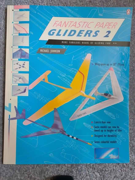 Photo of free "Fantastic Paper Gliders 2" by Michael Johnson (Highway SL6) #1