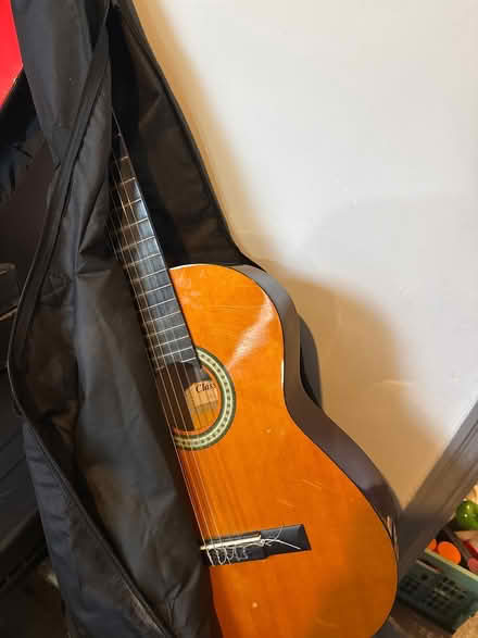 Photo of free Guitar (Croydon CR0) #1