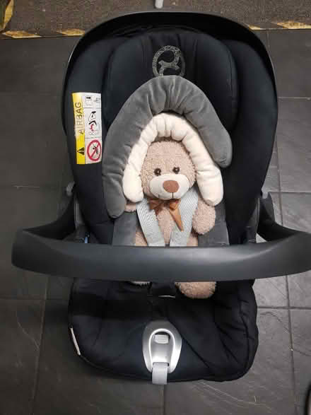 Photo of free Car seat from newborn up to 1 y/o (Pitsmoor S4) #4