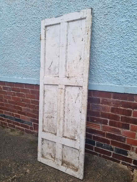 Photo of free Old door (Norton Lees S8) #1
