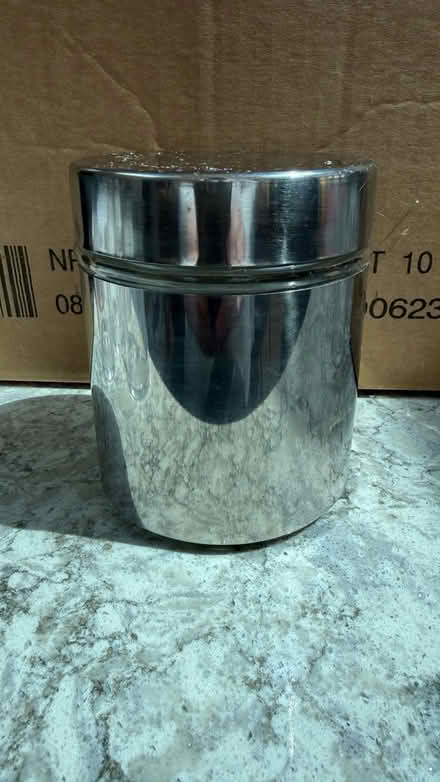 Photo of free Selection of containers (Billericay CM11) #3