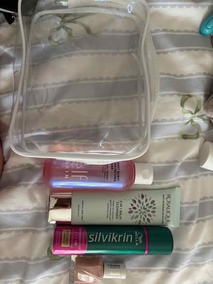 Photo of free Beauty products (Mortlake SW13) #1