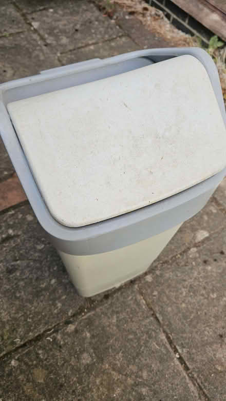 Photo of free Kitchen bin (Old Road OX3) #3