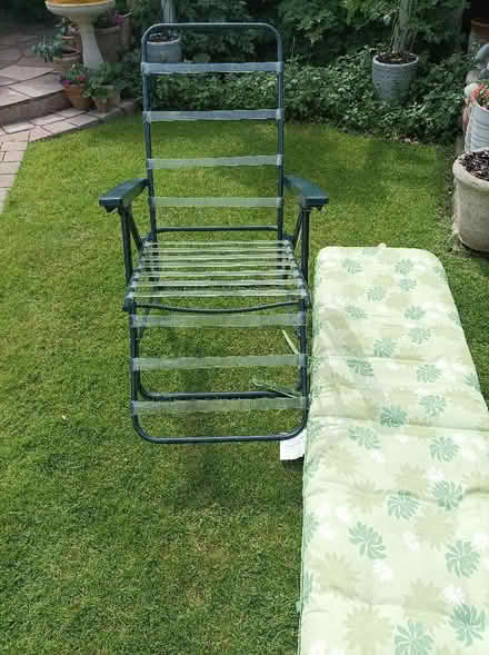 Photo of free Green recling sun lounger metal framed with cushion (Bidston Hill CH43) #2