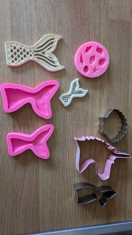 Photo of free Baking shape sets (Newport Pagnell, MK16) #1