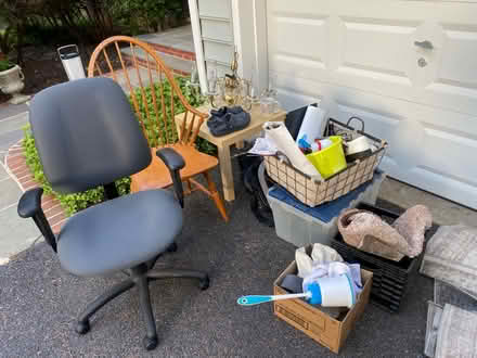 Photo of free Come and get it asap 🤞🏻 (Montgomery Village) #3