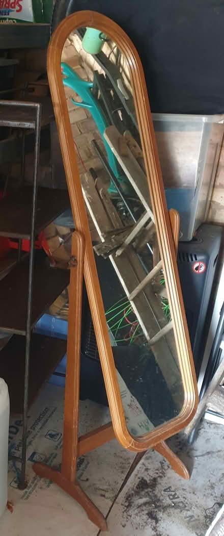 Photo of free Vintage Cheval Pine Mirror (Prestwood HP16) #1