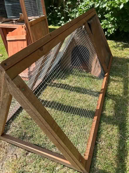 Photo of free Animal run (Dorking RH4) #3