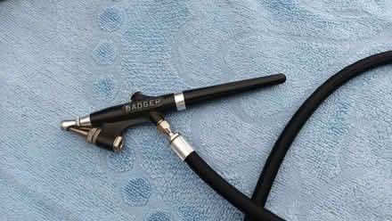 Photo of free Artist's Airbrush and Compressor (Kendal LA9) #4