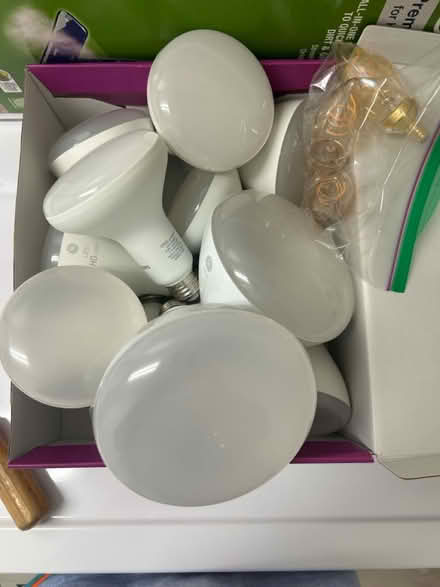 Photo of free Light Bulbs (Oakville) #1