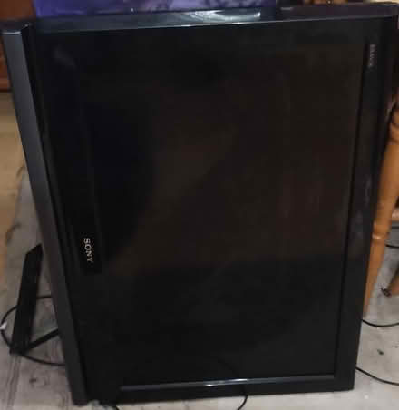 Photo of free 2x televisions (working) (Hatfield, AL10) #1