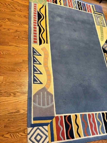 Photo of free 5x8 wool rug (West Glenview) #4