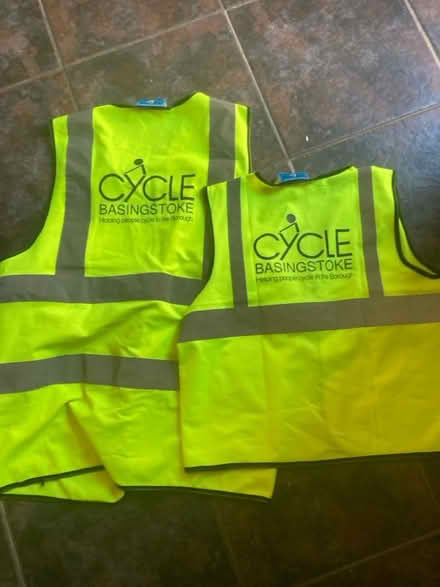Photo of free Hi-vis jackets (Chineham RG24) #1
