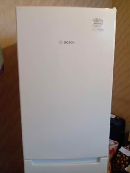 Photo of free Bosch fridge/freezer (Clerkenwell Road EC1R) #4