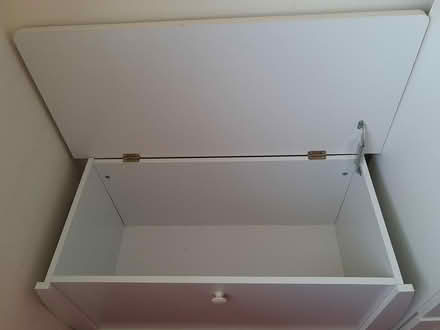 Photo of free Assorted household items (B71) #4