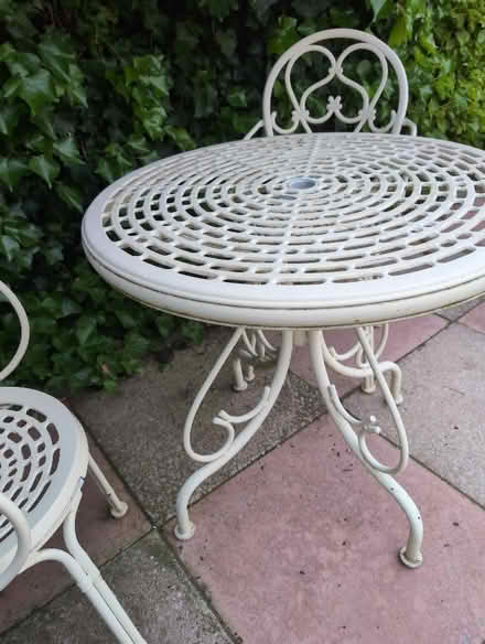 Photo of free Metal garden table & chairs (Saltney CH4) #3