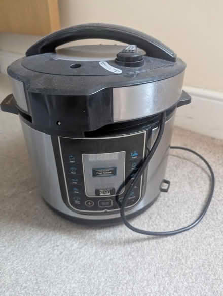 Photo of free Pressure Cooker (Broken Valve) (BR2) #1