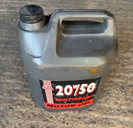 Photo of free 20w/50 motor oil (Calcot RG31) #2