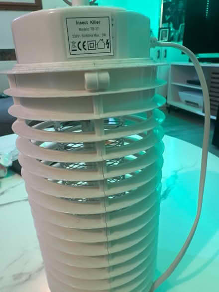 Photo of free Electric insect killer (Waverley Road. SE187TJ) #2