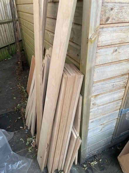 Photo of free Lots of pieces of wood (Hersham KT12) #1