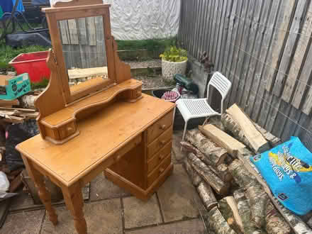 Photo of free Dressing table and mirror (Penrith CA11) #2