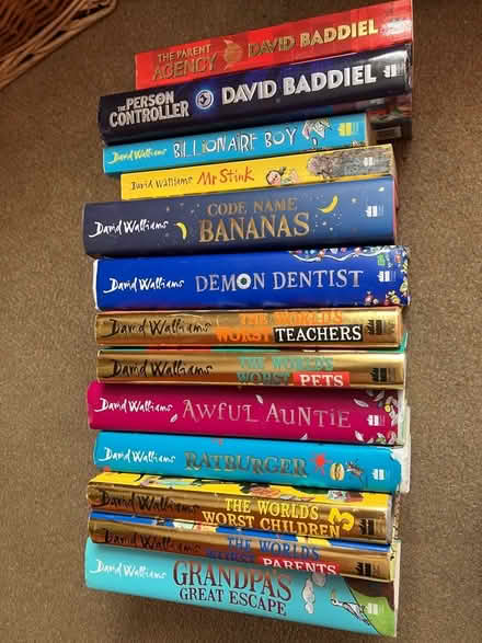 Photo of free Books and Jigsaws (Bramley LS13) #1