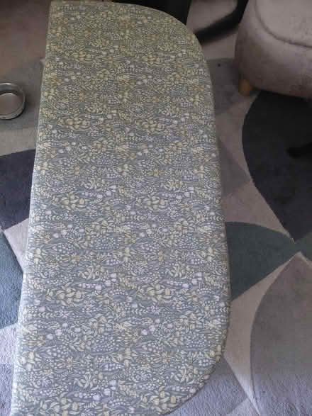 Photo of free Ottaman/blanket box (RG213AD) #3