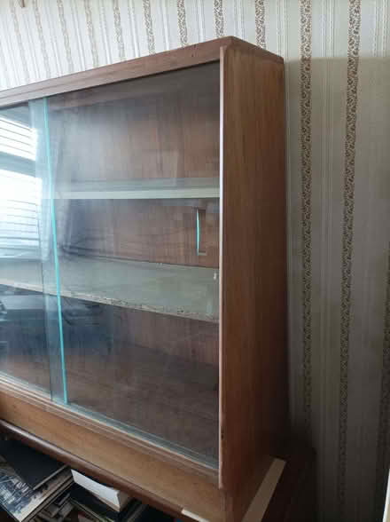 Photo of free Display Cabinett (Seaside BN23) #2