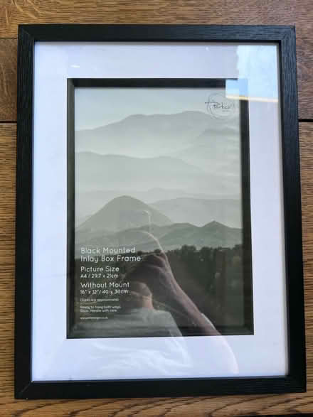 Photo of free A4 Picture frame (Caxton CB23) #1