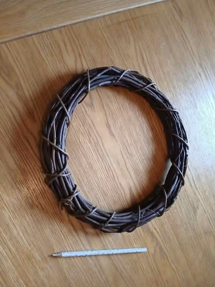 Photo of free Wicker hoop (Parkhead EH11) #1