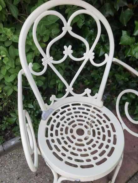 Photo of free Metal garden table & chairs (Saltney CH4) #2