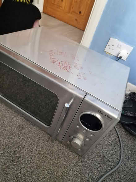 Photo of free Daewoo Microwave (Romford, RM7) #3